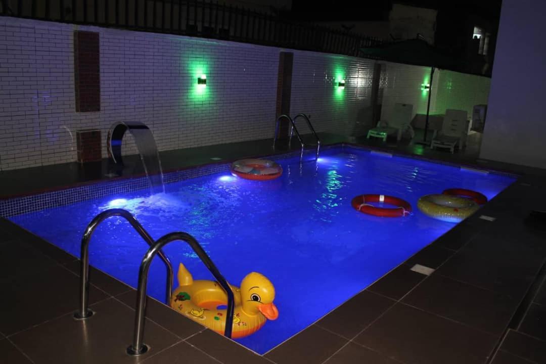 White Gold Hotel Ikeja Exterior foto